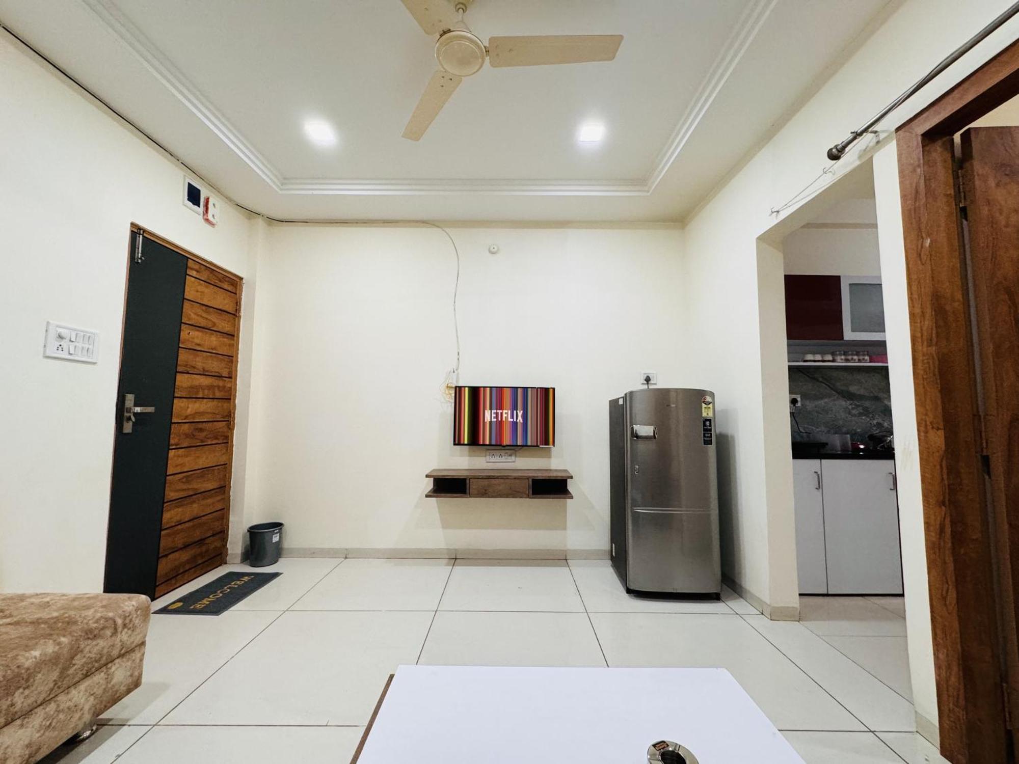Home Escape 1Bhk Apartment Near Bombay Hospital Індаур Екстер'єр фото